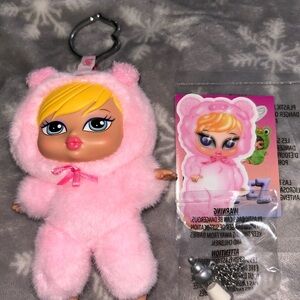 Bratziez CLOE Keychain
